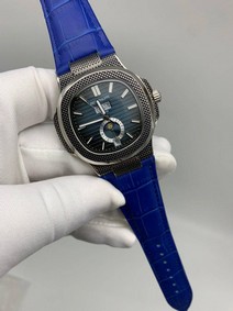Patek Philippe Nautilus Engraved Silver Blue Dial Duble Chrono High Version - 1:1 Mirror Replica