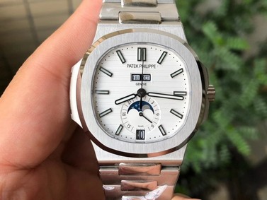 NAUTILUS 5726 COMPLICATED SS 1:1 BEST EDITION WHITE TEXTURED DIAL ON SS BRACELE Replica Watch