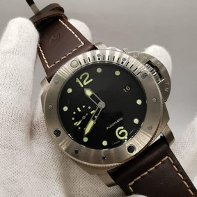Pan Yachts Black Dial Lither Strap Replica Watch