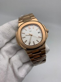 Patek Philippe Nautilus White Dial High Version Replica Watch
