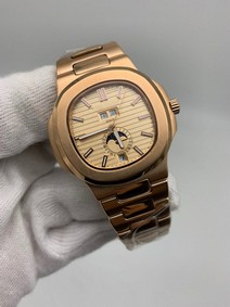 Patek Philippe Nautilus Gold Dial High Version Mirror Replica