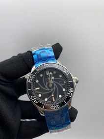 Omega Seamaster 007 Edition Replica Watch