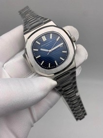 Patek Philippe Nautilus Blue Dial Mirror Replica