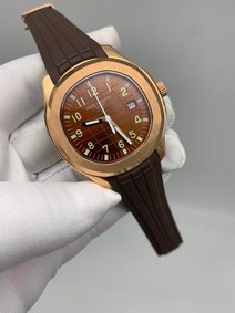 Patek Philippe Aquanaut Gold Dial Mirror Replica