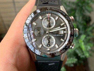 Calibre Heuer 01 Chrono SS XF 1:1 Best Edition Gray Dial on Black Rubber Strap A1887 Mirror Replica