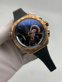 Tag Heuer Black Dial Chrono on Black Rubber Strap Mirror Replica