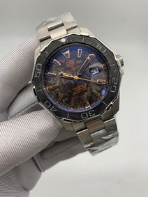 Tag Heuer Black Dial on SS Strap Mirror Replica