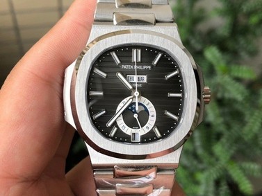NAUTILUS 5726 COMPLICATED SS 1:1 BEST EDITION BLACK TEXTURED DIAL ON SS BRACELE Replica Watch